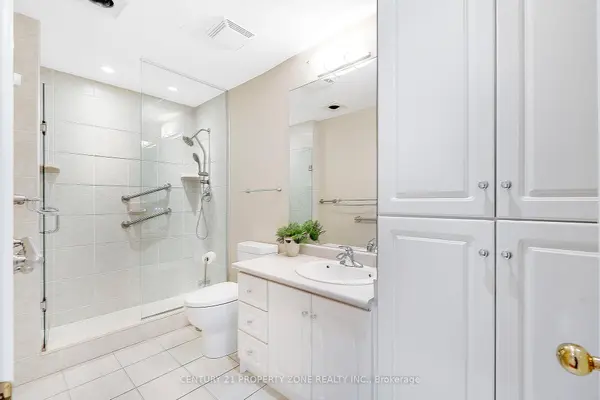 330 Mill ST S #101, Brampton, ON L6Y 3V3