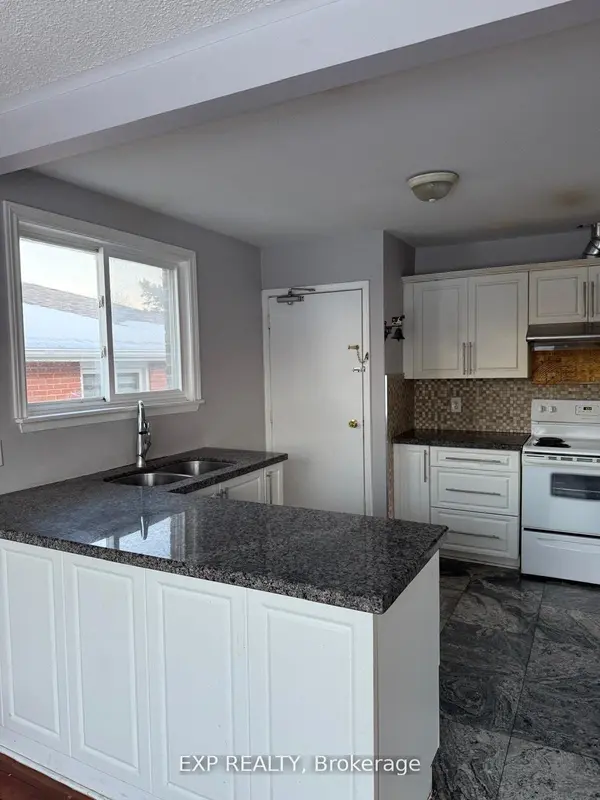 17 Gable DR #Upper, Brampton, ON L6V 2H2