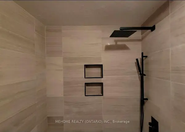 7 Merrydrew CT, Mississauga, ON L5M 1W6