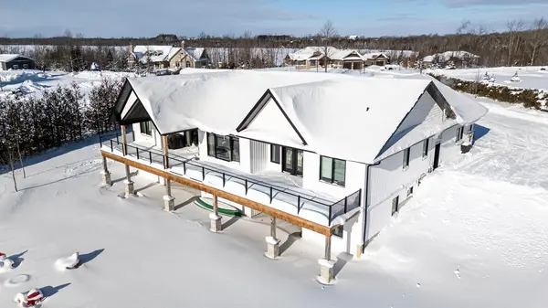 117 Almur DR, Georgian Bluffs, ON N0H 2T0