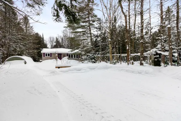 33 WOODSTOCK AVE, Northern Bruce Peninsula, ON N0H 2M0