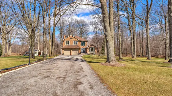 7056 Cook RD, Middlesex Centre, ON N6P 1P3