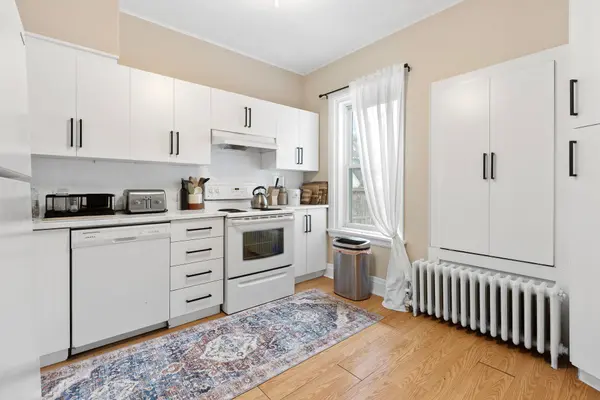 84 Fourth AVE, Glebe - Ottawa East And Area, ON K1S 2L2