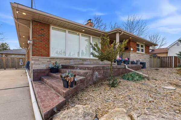 473 Mohawk RD W, Hamilton, ON L9C 1X3