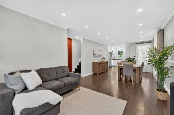 133 Connaught AVE N, Hamilton, ON L8L 6Z2