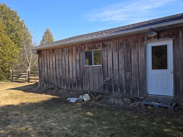 775737 10 HWY, Chatsworth, ON N0C 1H0