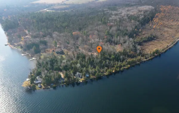 77 McNevan DR, Kawartha Lakes, ON K0M 1N0