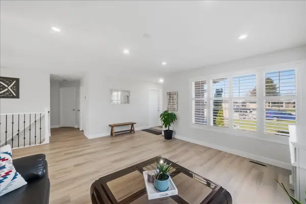 11 Feltz DR, Ingersoll, ON N5C 4E9