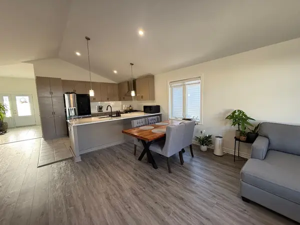 45 Yade RD, Arnprior, ON K7S 0K1