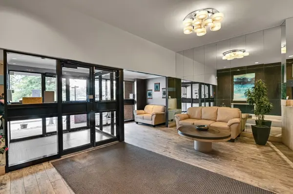 2650 Southvale CRES #505, Elmvale Acres And Area, ON K1B 4S9