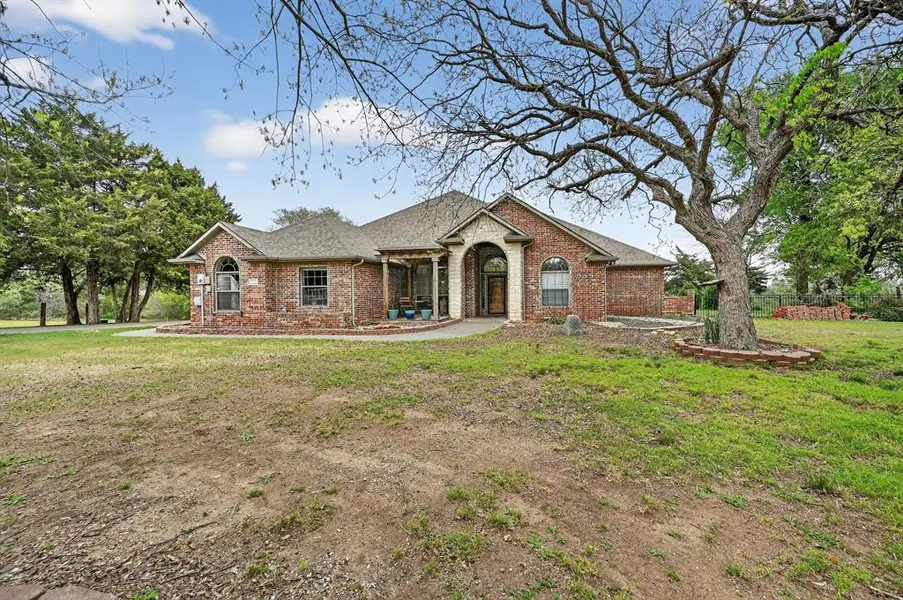 4851 Stout Road, Midlothian, TX 76065