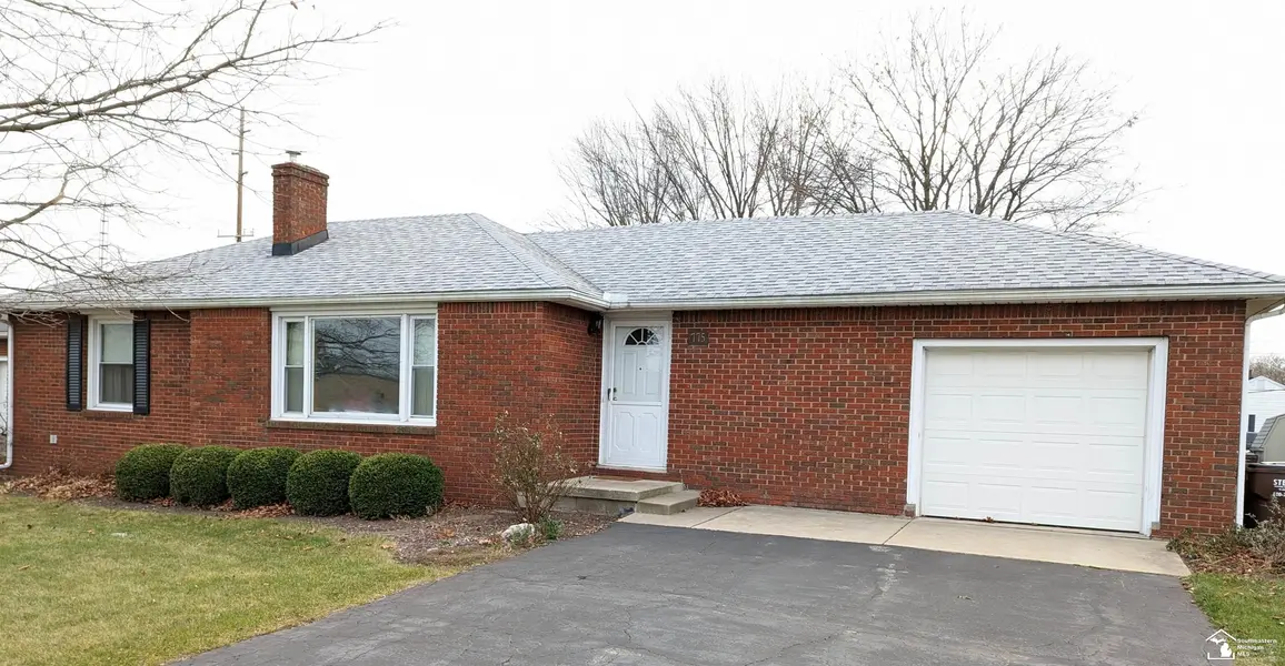 775 Stewart RD, Frenchtown Twp, MI 48162