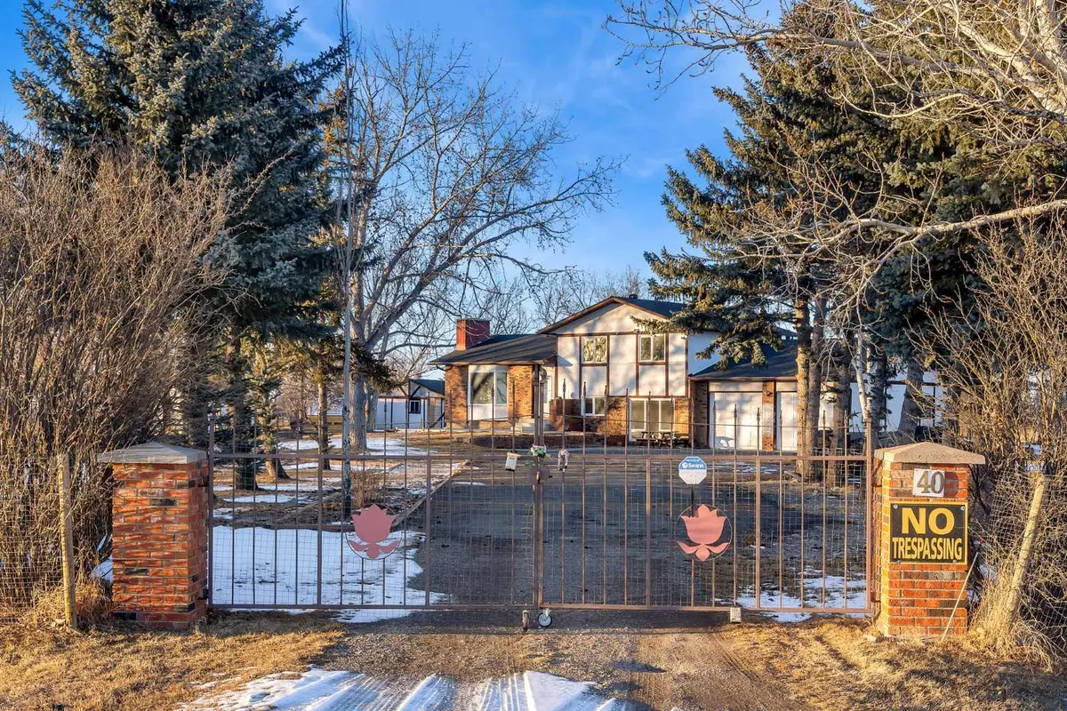 40 Pleasant Range PL, Rural Rocky View County, AB T1Z 0H2