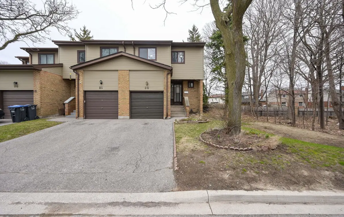 86 Carleton PL #86, Brampton, ON L6T 3Z4