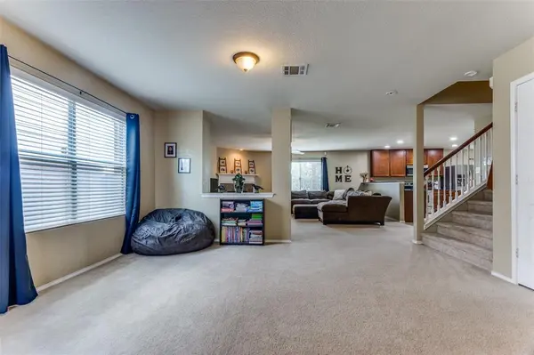 9877 Osprey Drive, Fort Worth, TX 76108