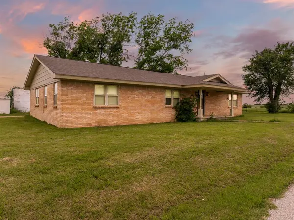 12069 Fm-1602, Jonesboro, TX 76538