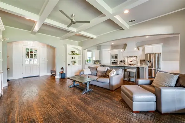 650 Cypress Point Drive, Gunter, TX 75058