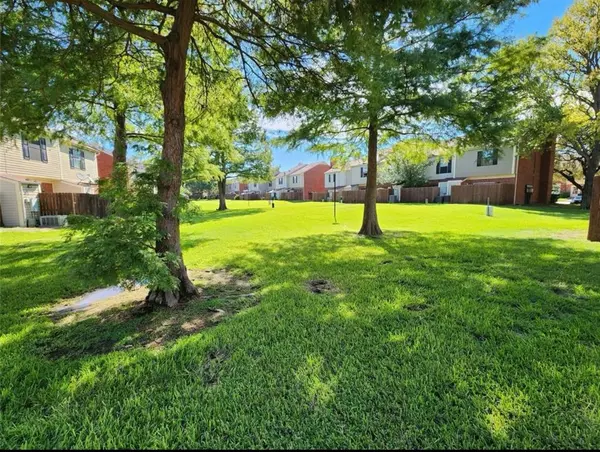 232 Samuel Boulevard #02, Coppell, TX 75019