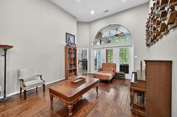 4851 Stout Road, Midlothian, TX 76065