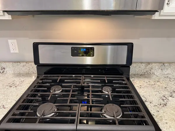 510 Oakleigh AVE, Appomattox, VA 24522