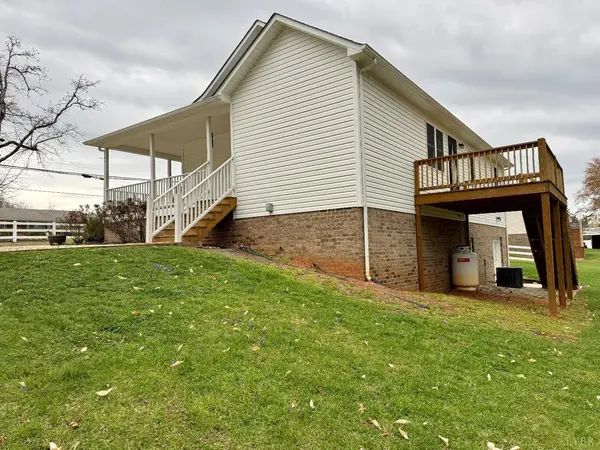 510 Oakleigh AVE, Appomattox, VA 24522