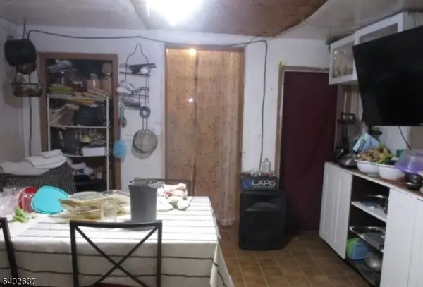 197 Fairmount Ave, Newark City, NJ 07103