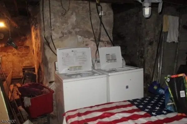 197 Fairmount Ave, Newark City, NJ 07103