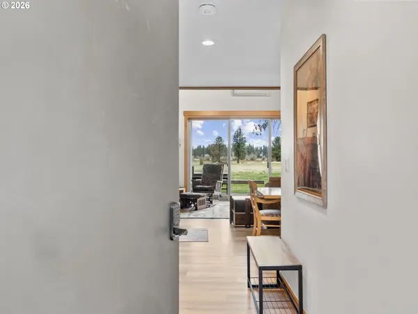 12900 HAWKS BEARD ##13, Sisters, OR 97759