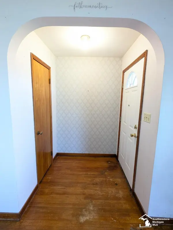 775 Stewart RD, Frenchtown Twp, MI 48162