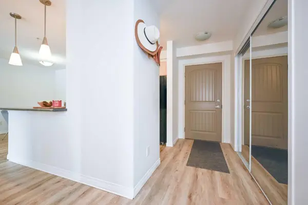 9124 96 AVE #212, Grande Prairie, AB T8X 0A1