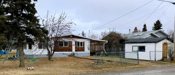 4521 50 AVE, Grimshaw, AB T0H 1W0