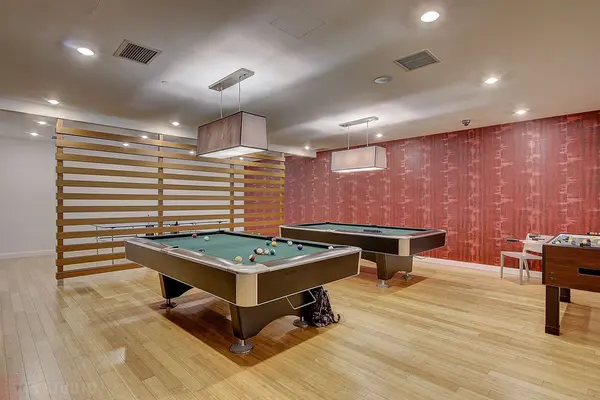 10 Capreol CT #1007, Toronto C01, ON M5V 4A5