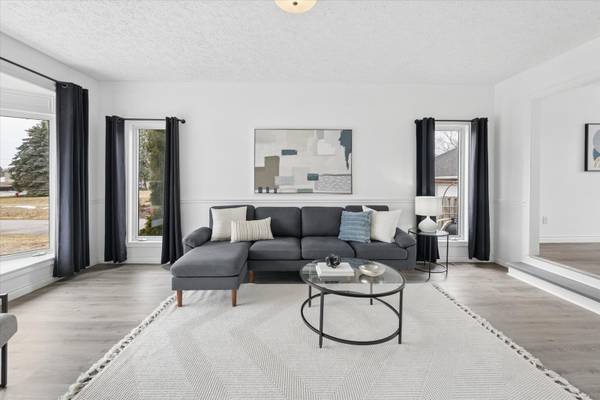 1252 Shore Acres DR, Innisfil, ON L0L 1R0