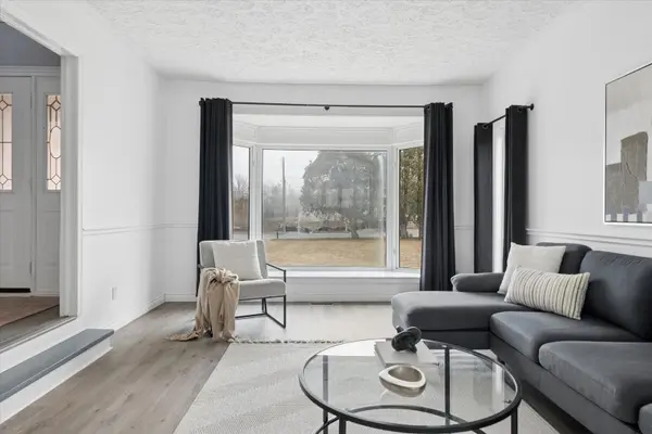 1252 Shore Acres DR, Innisfil, ON L0L 1R0