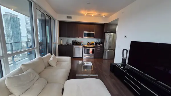 10 Parklawn RD #2307, Toronto W06, ON M8V 0H9