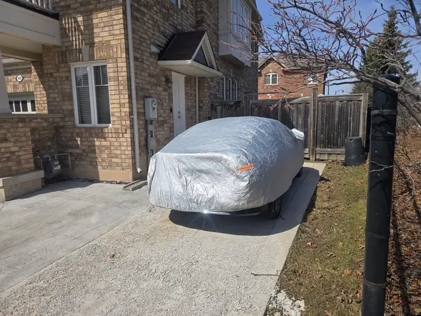 48 Van Fleet TER, Milton, ON L9T 0Y4