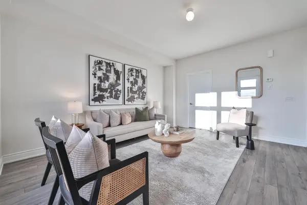 6 Tarmola Park CT, Toronto W05, ON M9L 0A6