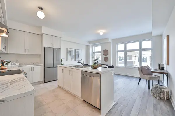 6 Tarmola Park CT, Toronto W05, ON M9L 0A6