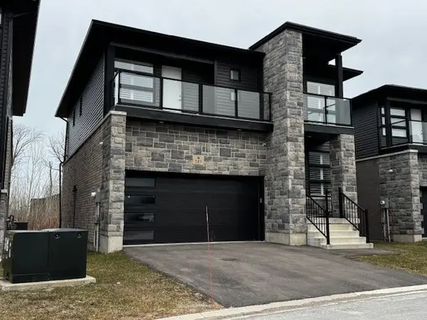 141 Rosie ST, Blue Mountains, ON N0H 1J0