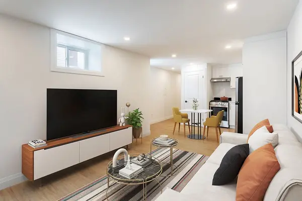 113 Catharine ST N #4, Hamilton, ON L8R 1J5