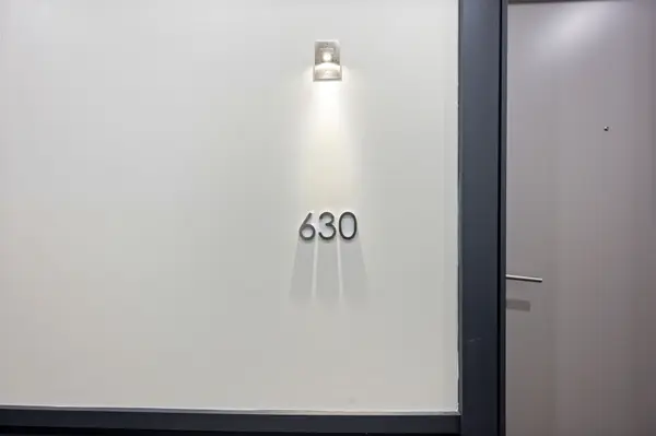 16 Concord PL #630, Grimsby, ON L3M 0J1