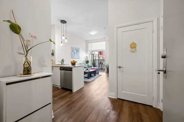 16 Concord PL #630, Grimsby, ON L3M 0J1