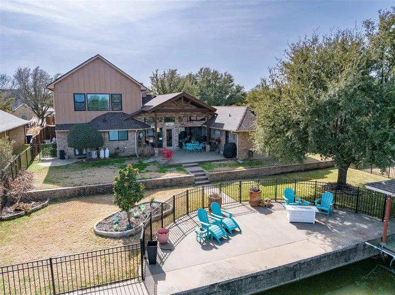 2325 River Road, Granbury, TX 76048