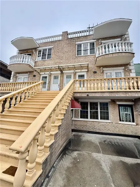 1517 70th ST #2B, Brooklyn, NY 11228