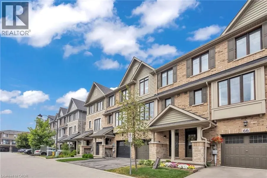 68 Esplanade LN, Grimsby, ON L3M 0H2