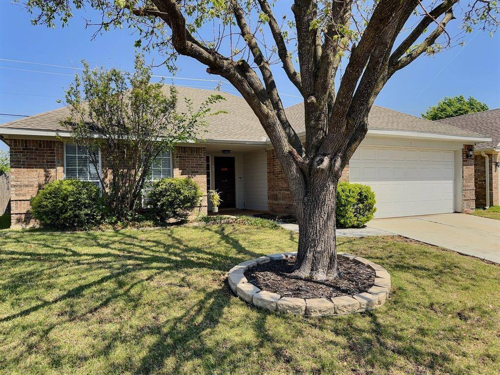 2806 Amberton Place, Euless, TX 76040