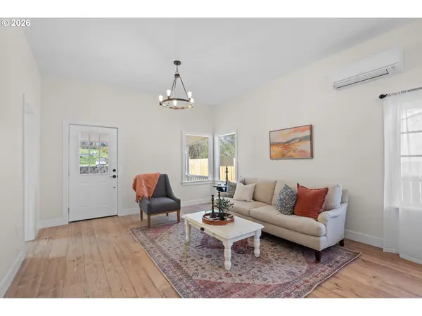 726 SW 22ND ST, Pendleton, OR 97801