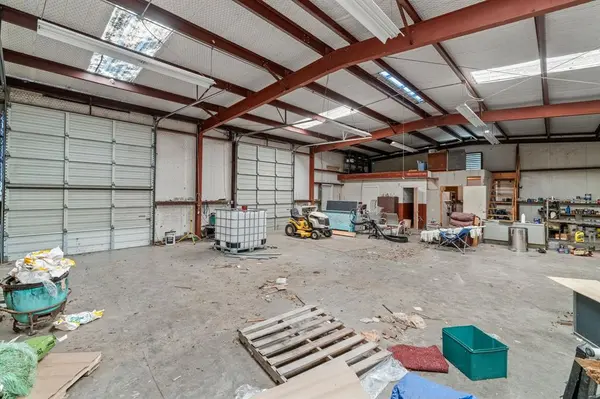 3231 Plainview Road, Midlothian, TX 76065