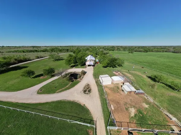 9494 Waide Road, Sanger, TX 76266