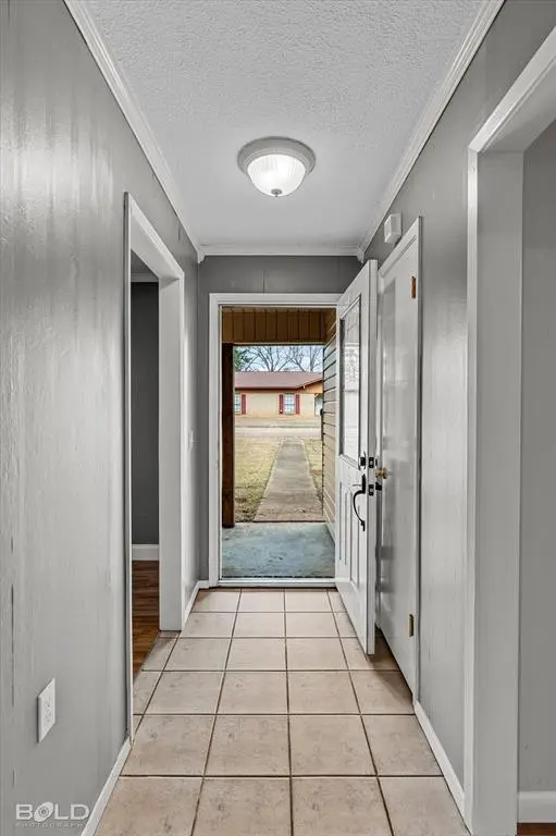 103 Arkla Drive, Springhill, LA 71075